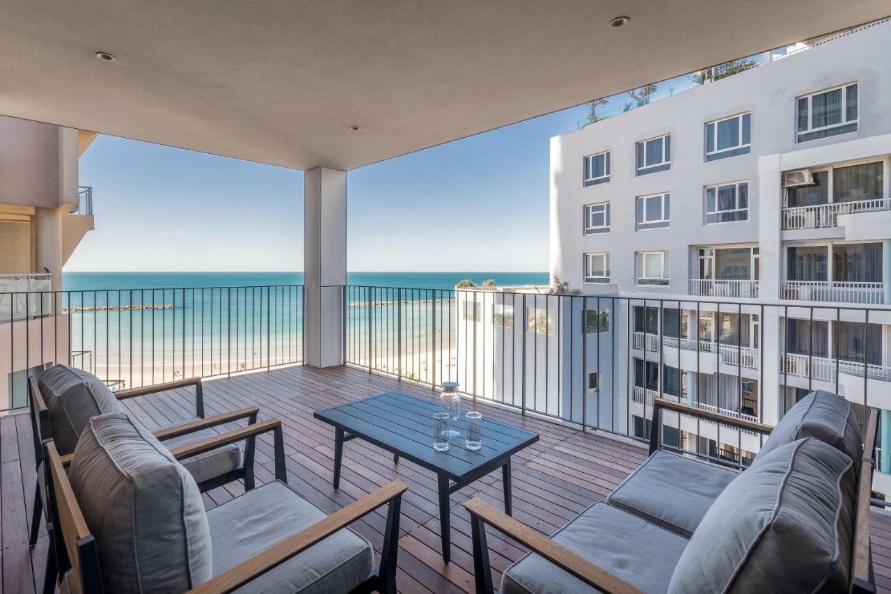 Front of Beach - Trumpeldor Street Tel Aviv Buitenkant foto