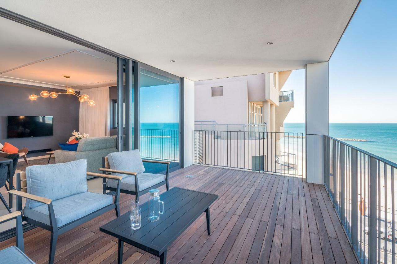 Front of Beach - Trumpeldor Street Tel Aviv Buitenkant foto
